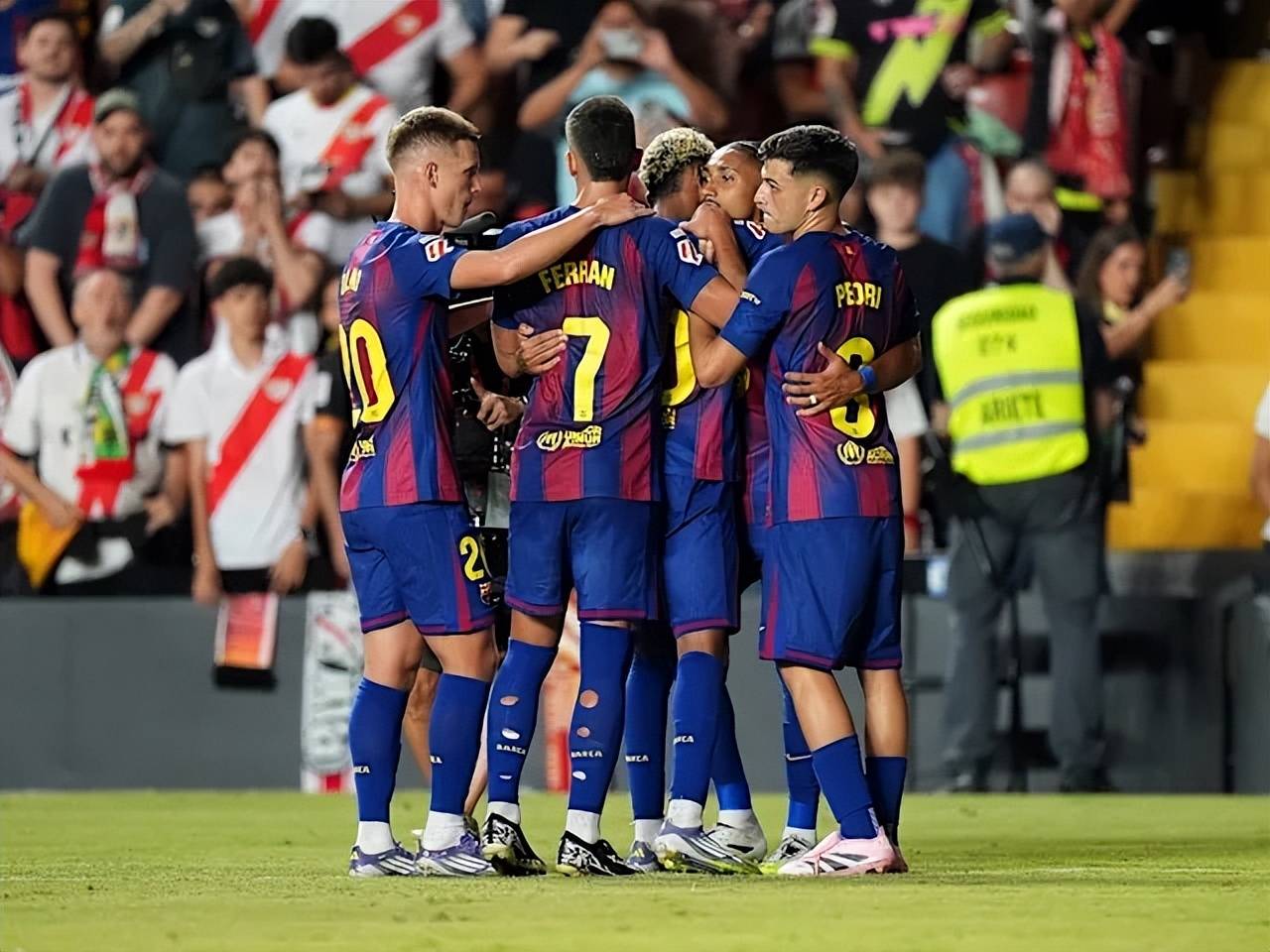 巴塞罗那欲终结11年欧冠冠军荒,亚马尔指出主要竞争对手