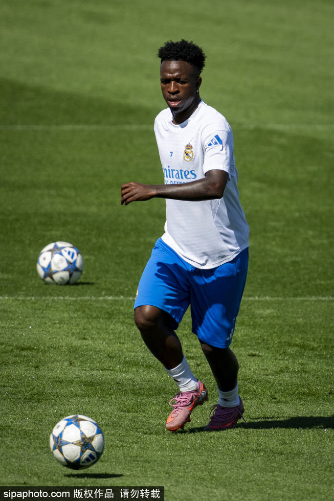 迎生涯西甲200胜,卡瓦哈尔:作为队长很自豪,为前几天行为道歉